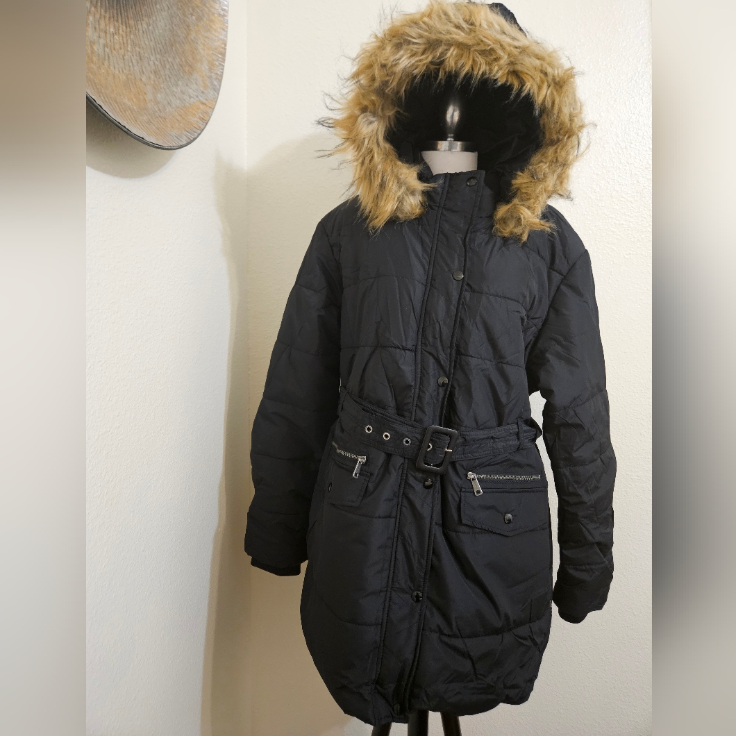 Wen Black Belted Puffer Coat With Fur Hood